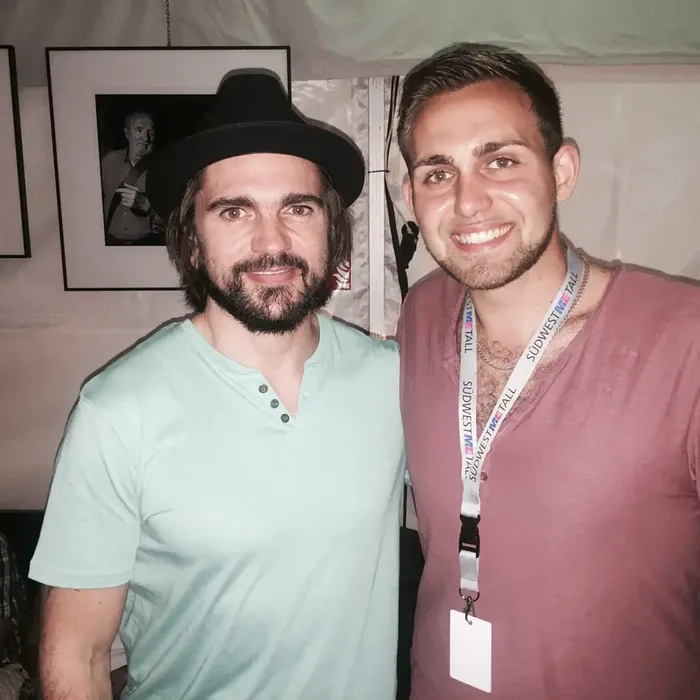 DJ MR. T mit Sänger Juanes beim ZMF Freiburg 2015